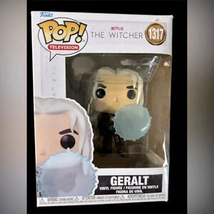 The Witcher - Geralt (Henry Cavill 😔) using Aard - Funko Pop! #1317 - BNIB 🖤🩶